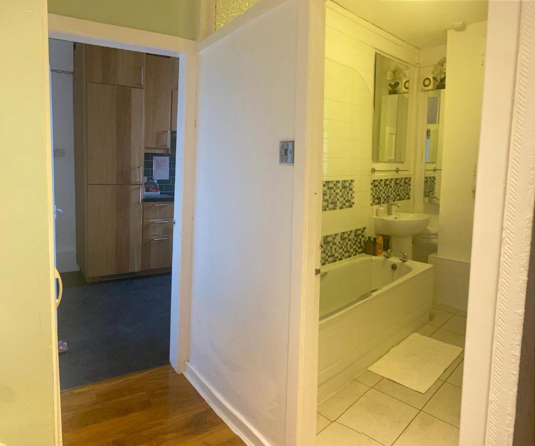 Old Town View Apartment Единбург Екстериор снимка